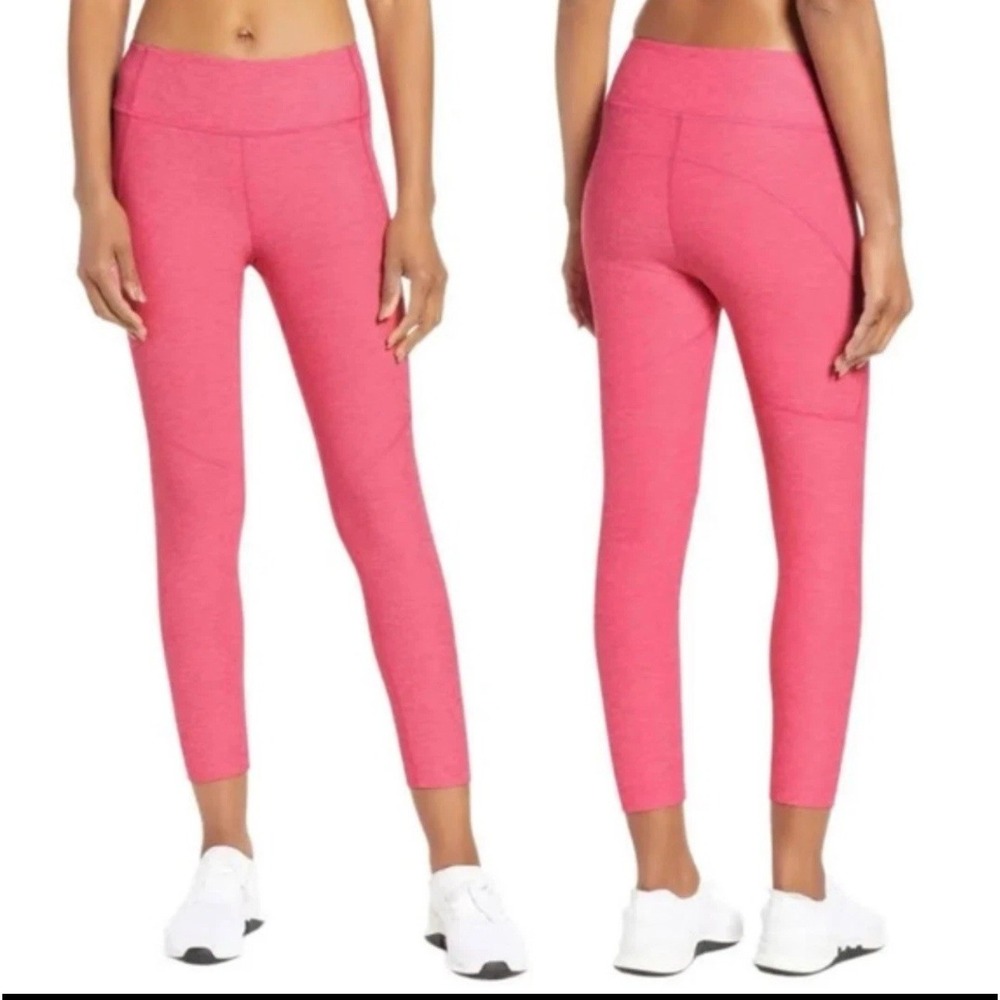 Outdoor Voices Warmup 3/4 Compression Leggings in Heather Pink Size XS Athletic